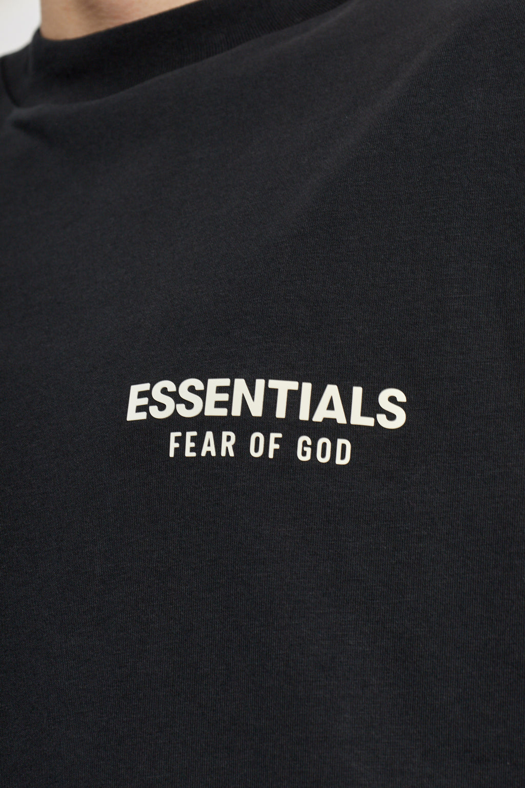 FEAR OF GOD SS24 BLACK/WHITE / T SHIRT