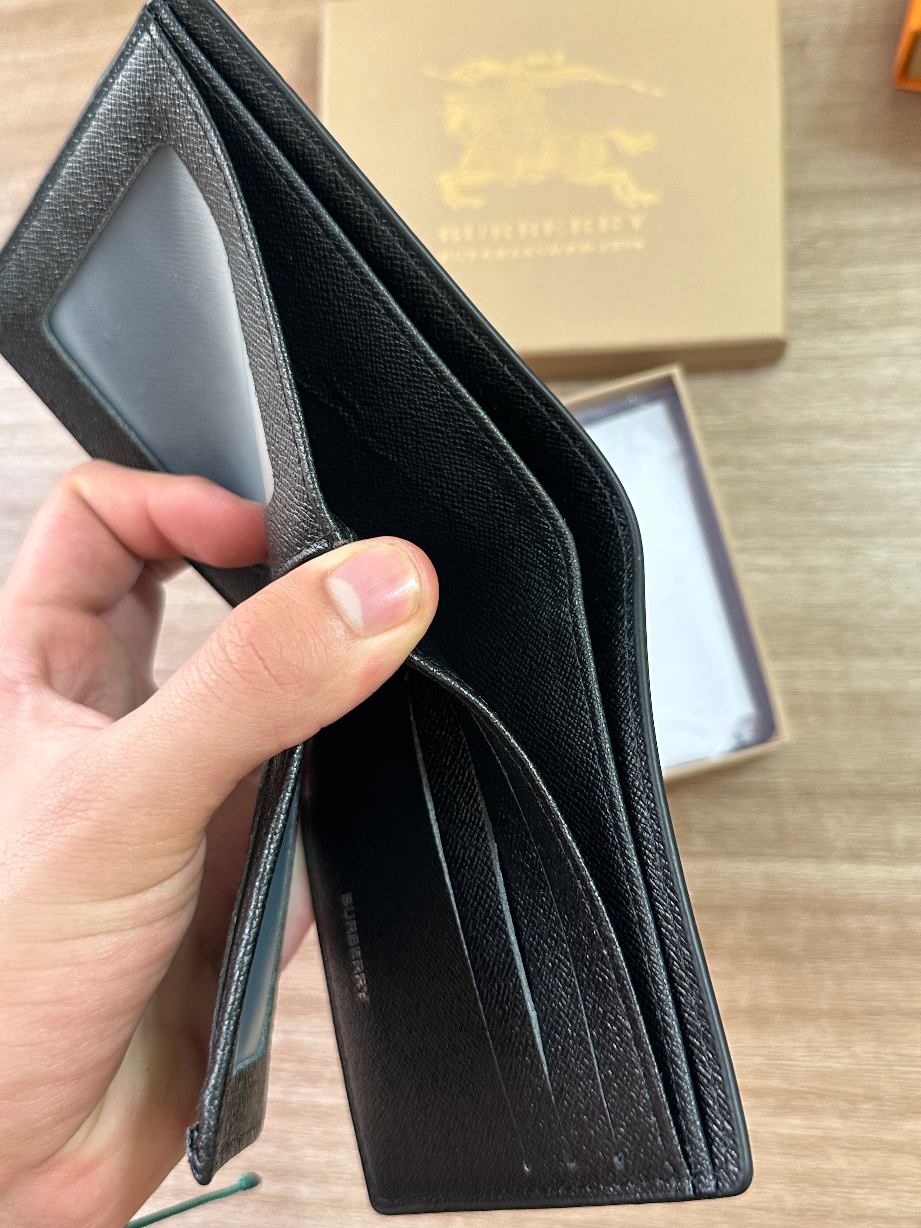 BURBERRY TB ALL BLACK